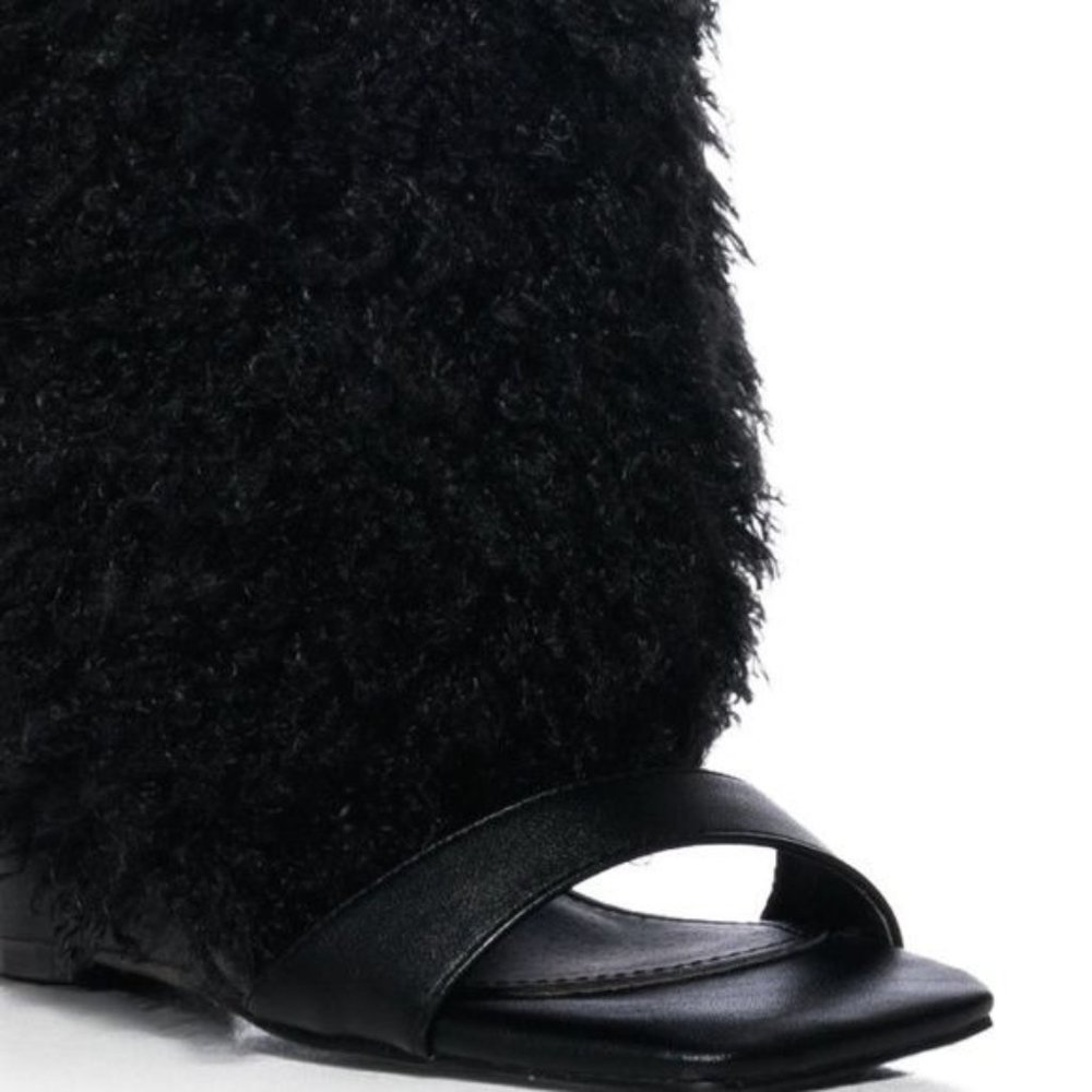 Callie Lives Xena Black Azalea Wang Faux Shearling Fur Peep-toe Wedge Booties 8 - Picture 3 of 7